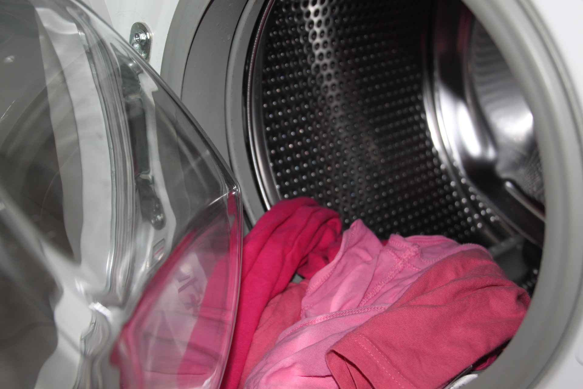 washing-machine-943363_1920