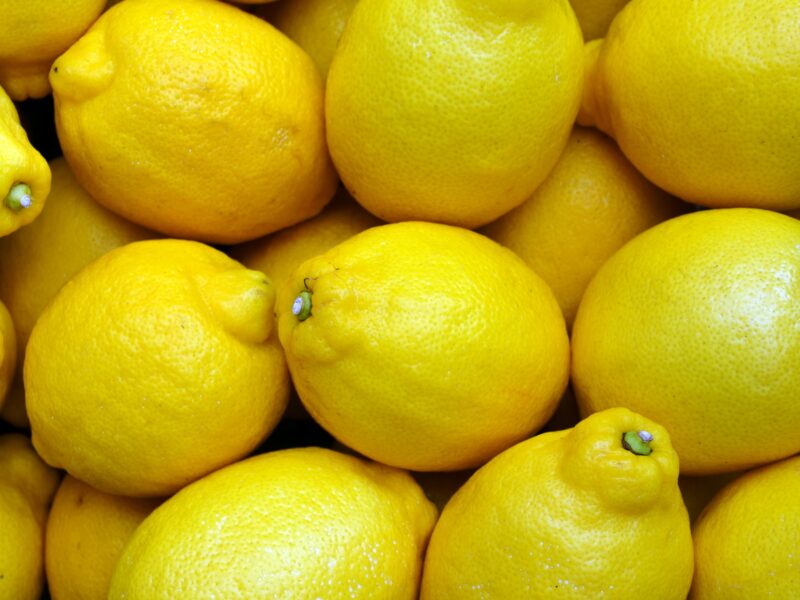 Lemons 2039830 1920