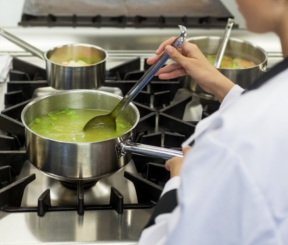 Zahustit polévku nebo omáčku jde i bez mouky: rychle, chutně a zdravě