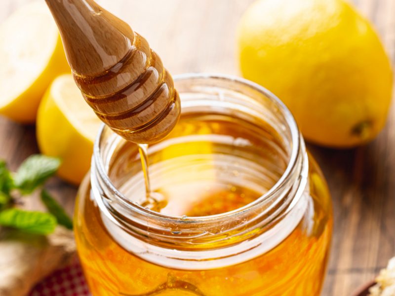 Kvalitní med vydrží dobrý opravdu dlouho. Je ale třeba vědět, jak ho skladovat